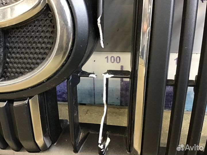 Решетка радиатора Toyota Land Cruiser (150) -Prado