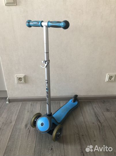Самокат трехколесный globber