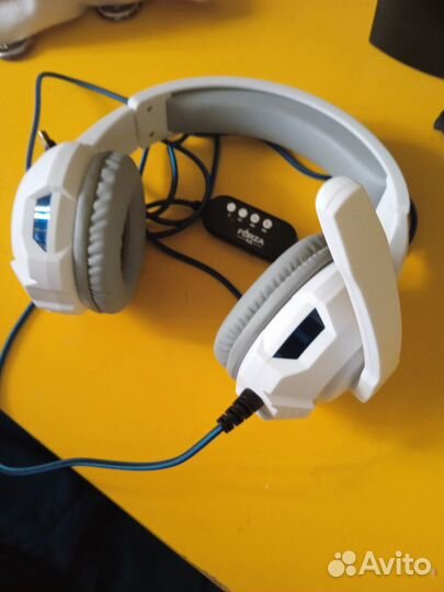 Игровые наушники с микрофоном
