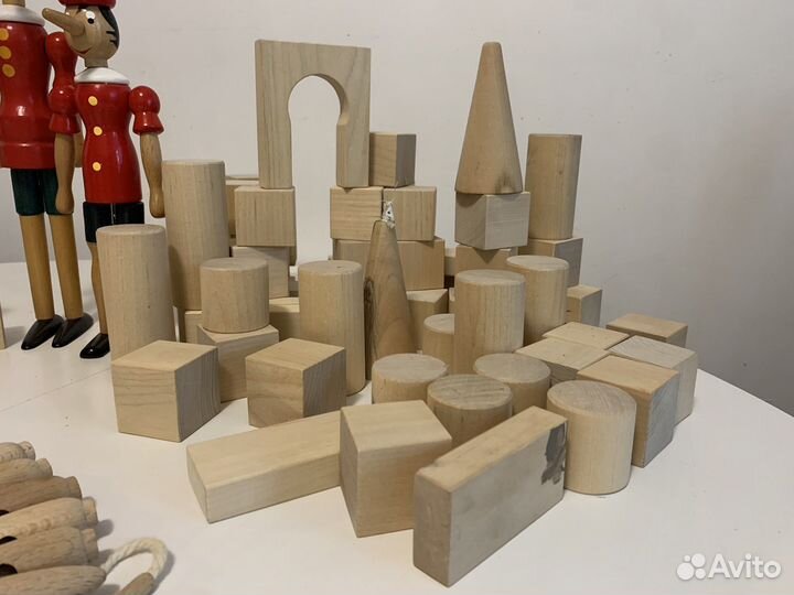 Деревянные игрушки монтессори