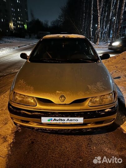 Renault Laguna 2.0 МТ, 1998, 300 000 км