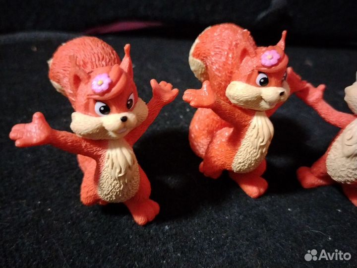 Белочки Чики и Вики