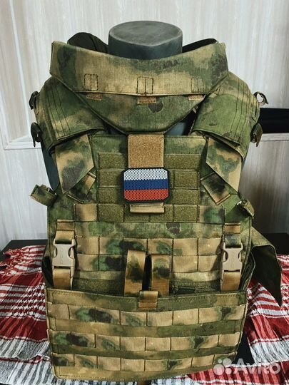 Тактический бронежилет