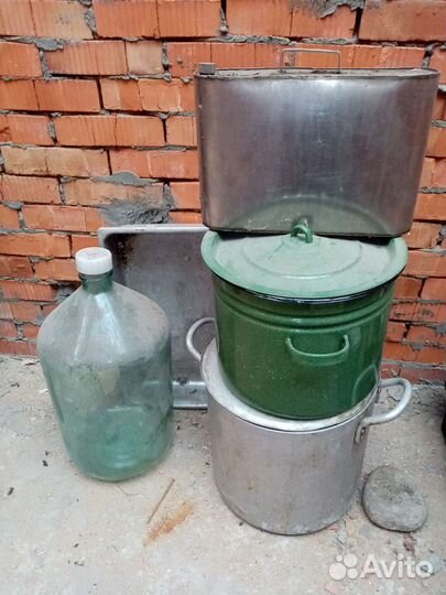 Кастрюли эмалированная и алюминиевая