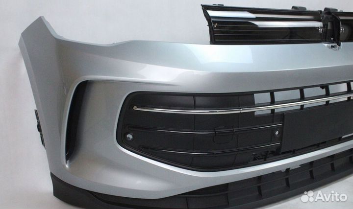 Передний бампер на volkswagen tiguan III