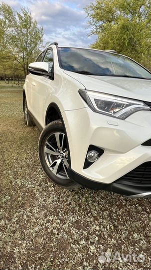 Toyota RAV4 2.0 CVT, 2019, 75 400 км