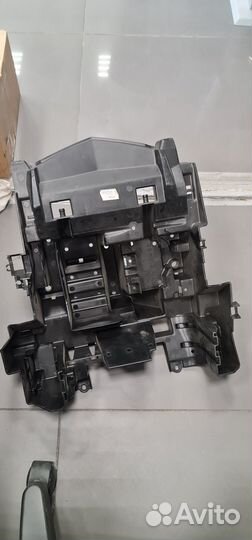 Ящик аккумулятора yamaha 28P-8212B-00-00