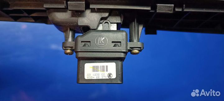 Кнопка стеклоподъемника mazda3