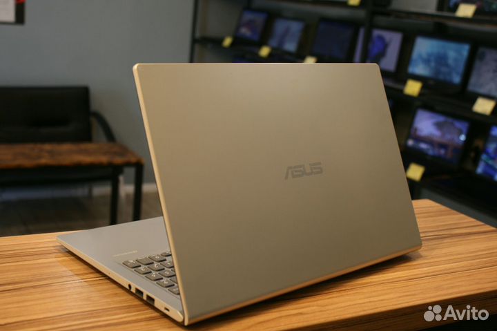 Ноутбук Asus F515J / IPS/SSD/Full HD