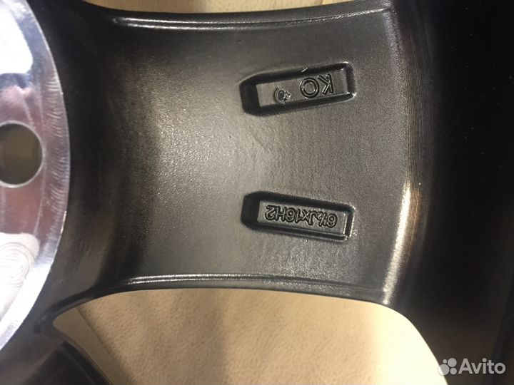 Диск 6,5 x 16 5*114,3 Et: 45 Dia: 67,1 Crossline