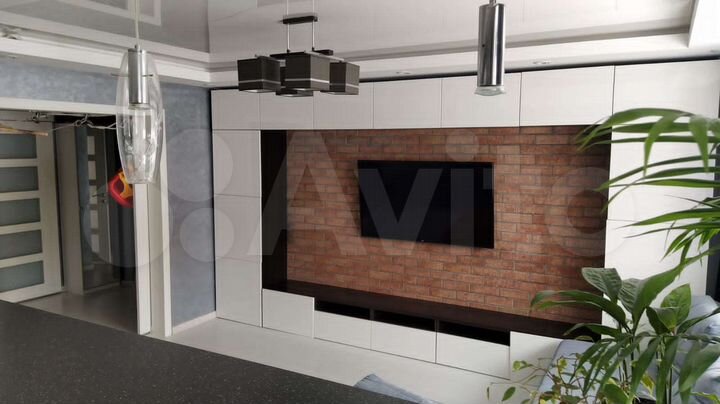 4-к. квартира, 76,6 м², 1/5 эт.