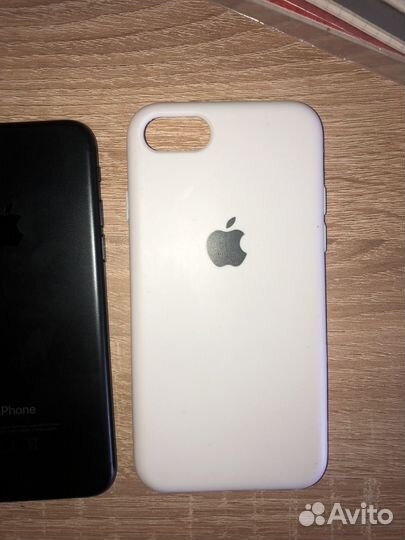 iPhone 7, 32 ГБ