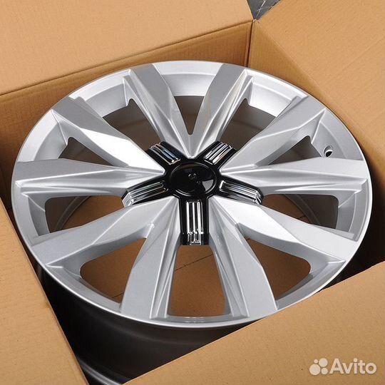 Диски BK5330 8/18 5x120 ET50 d65.1 silver