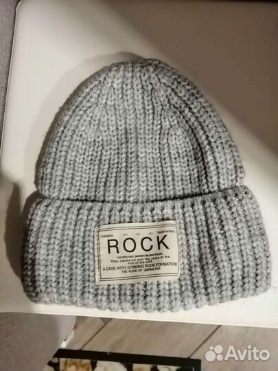 Шапки зимние женские