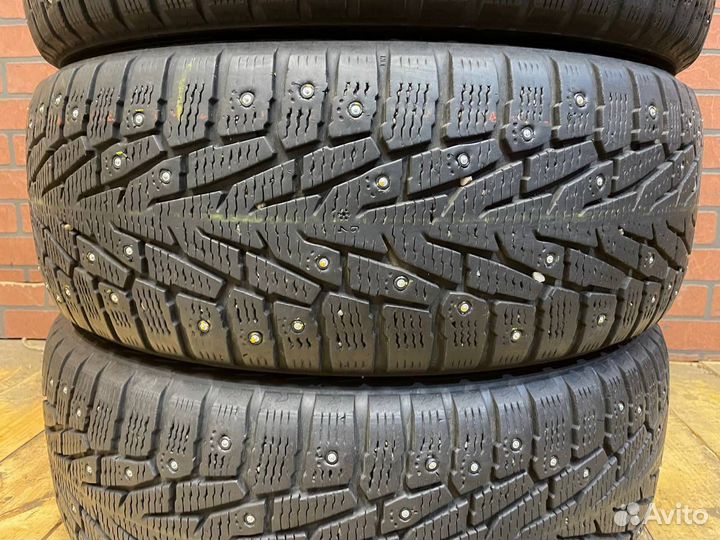 Nokian Tyres Hakkapeliitta 7 225/60 R17