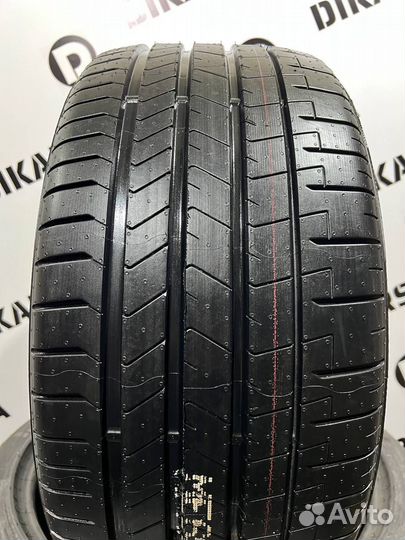 Pirelli P Zero PZ4 245/45 R19 и 275/40 R19 98Y