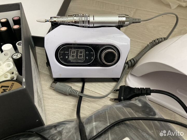 Принадлежности для маникюра