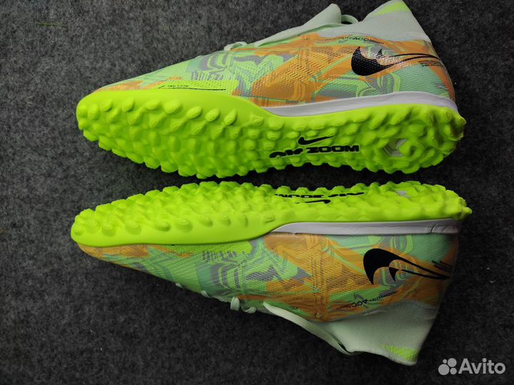 Футбольные бутсы nike air zoom