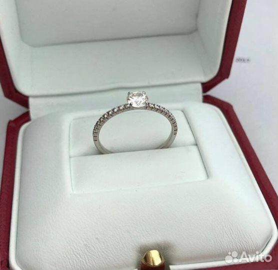 Золотое кольцо Cartier 3.1 гр 0.51 ct