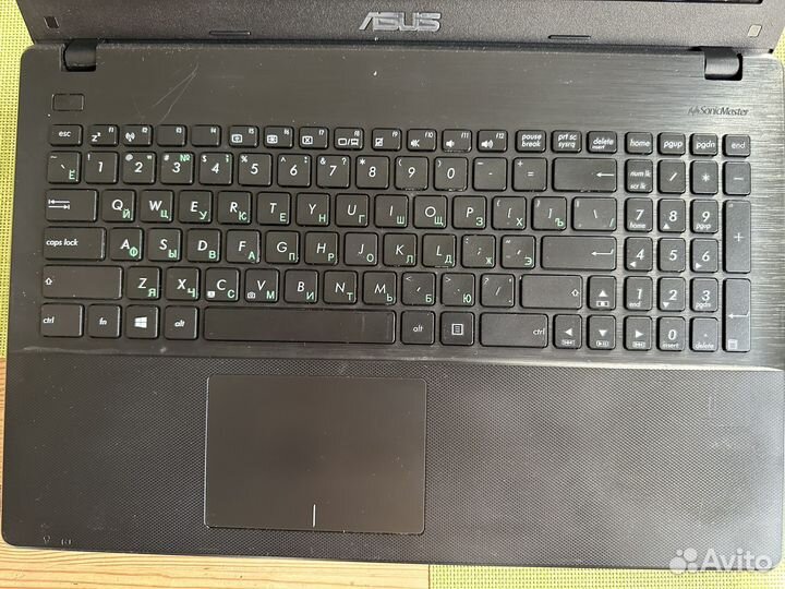 Ноутбук asus