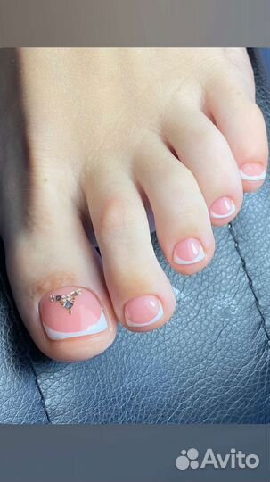 Мастер маникюра и педикюра