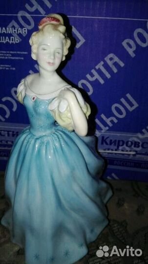 Фарфоровая статуэтка Royal Doulton