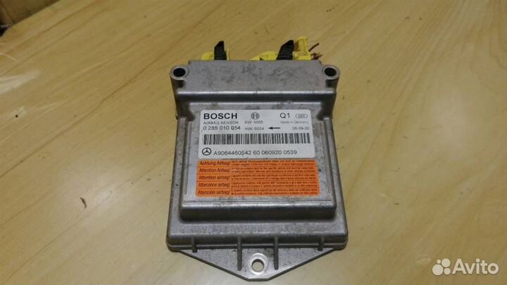 Блок SRS Mercedes Benz Vito/Viano- (639) 2003