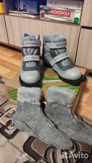 Лыжные ботинки