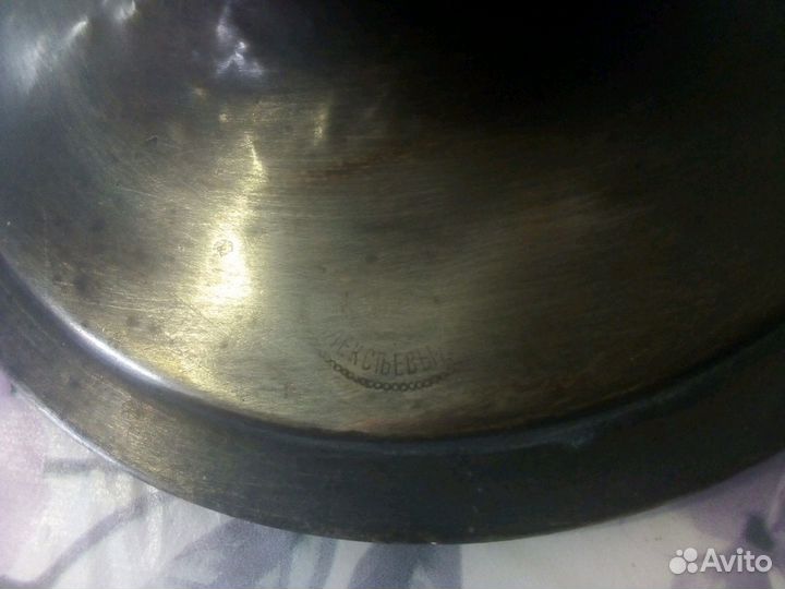 Крышка от старинного маленького самовара