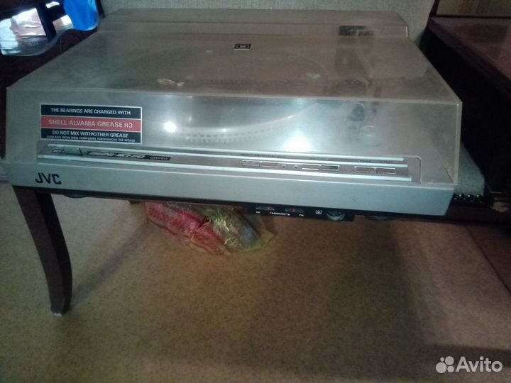 Проигрыватель винила Вега 110