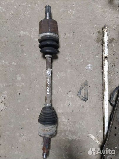 Привод левый Kia Rio 2 2010 г