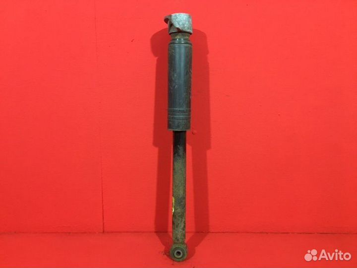 Амортизатор задний Opel Astra J A16XER 1.6 ecotec