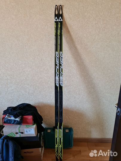 Лыжи беговые fisher carbonlite