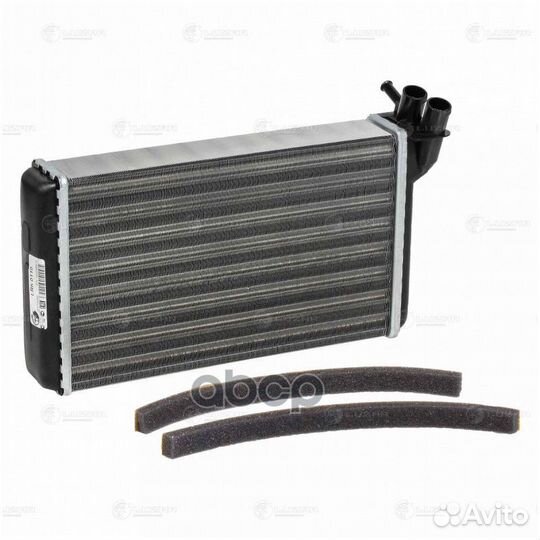 Радиатор отопителя LRh0110 luzar