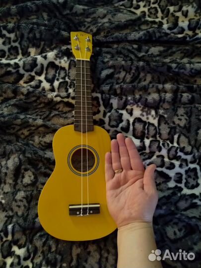 Мини гитара