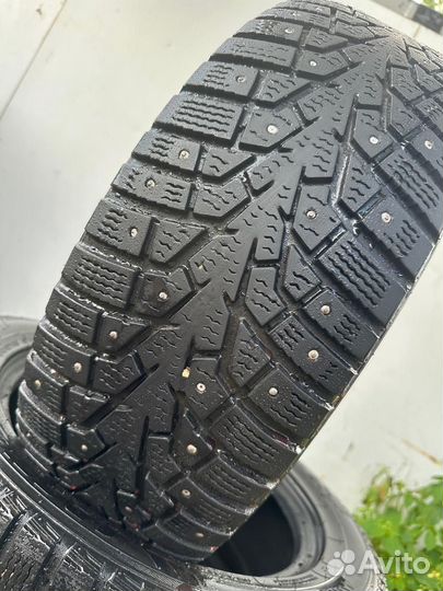 Maxxis ArcticTrekker NP3 205/65 R16 94T