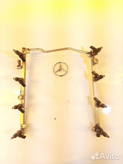 Рампа топливная с форсунками Mercedes