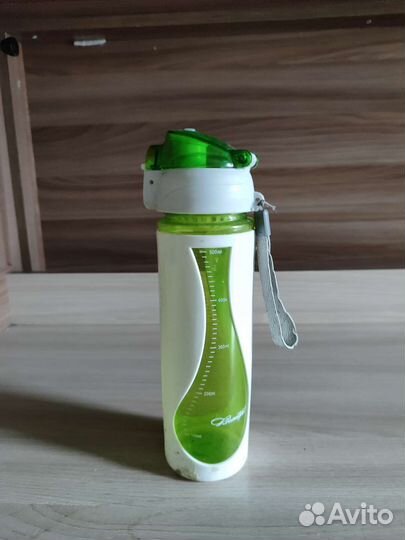 Бутылка для воды