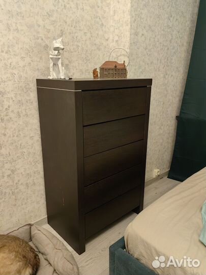 Комод и две тумбы бу