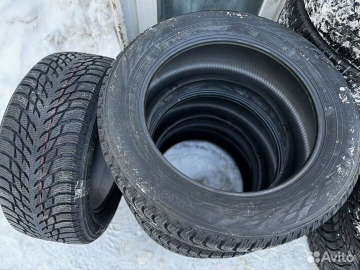 Nokian Tyres Hakkapeliitta R3 SUV 275/50 R20 110R