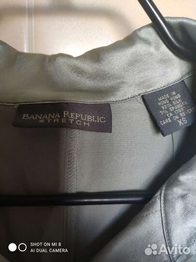 Три блузки из натурального шелка Banana Republic