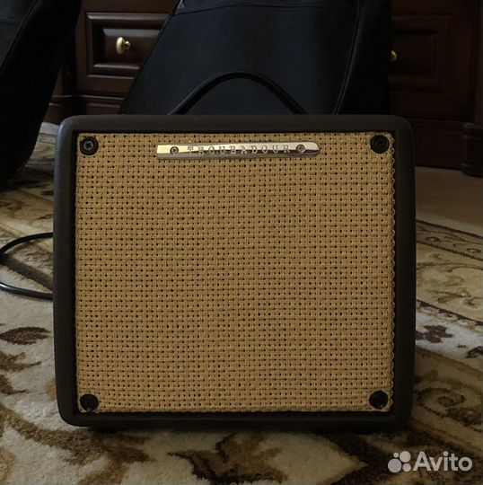 Комбоусилитель Ibanez Troubadour T15II