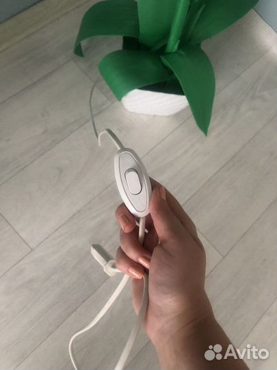 Светильник ростовой Лилия