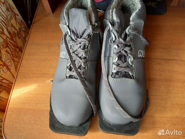 Лыжные ботинки Nordik 39 размер