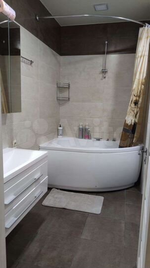 1-к. квартира, 50 м², 4/17 эт.