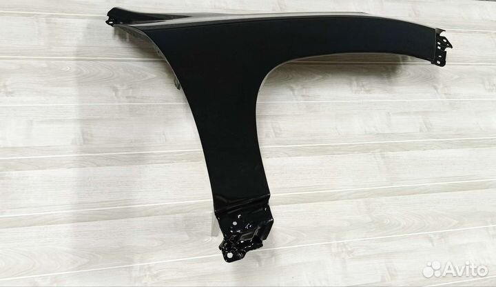 Lexus LX 570 Крыло правое под установку 15-21