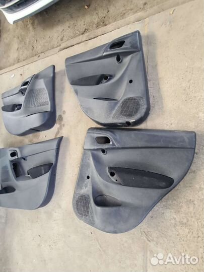 Обшивки дверей citroen c3 a51 citroen c3 2