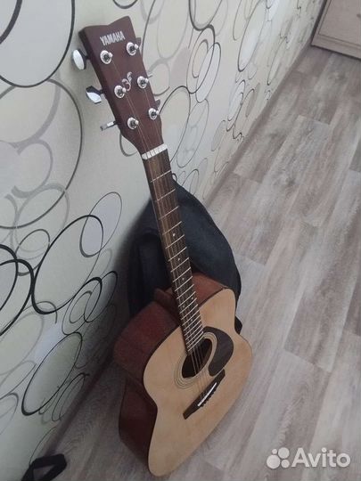 Гитара Yamaha f310 акустическая