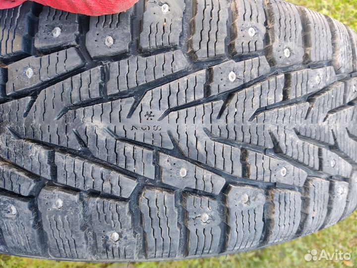 Nokian Tyres Hakkapeliitta 7 SUV 235/60 R18 107T