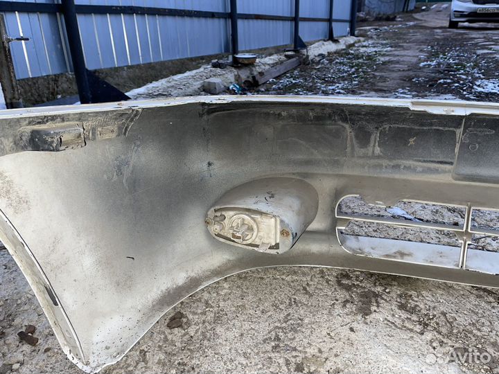 Передний бампер в сборе на Chevrolet Lanos